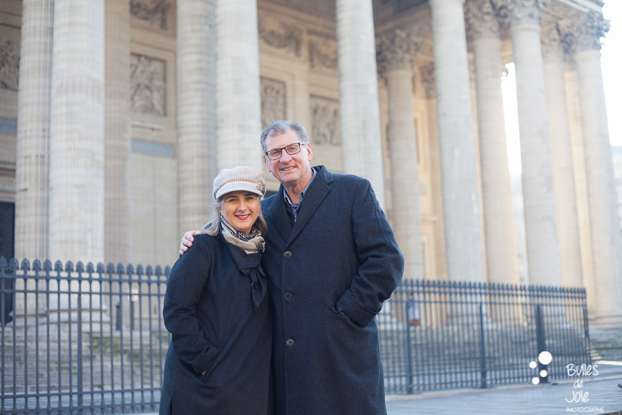 Romantic paris photo session in front of the Pantheon. See more at: http://www.bullesdejoie.net/2016/12/26/paris-photo-session-40th-anniversary/