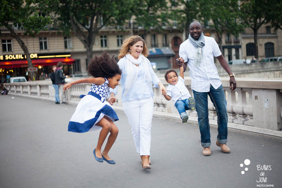 Bulles de Joie | Family photoshoot Paris