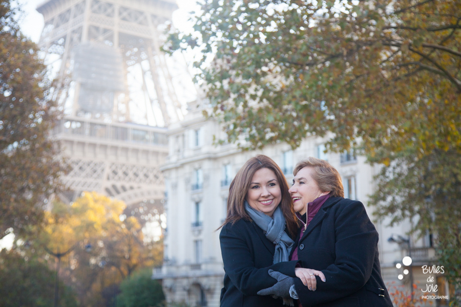 2 out of the 4 locations with a view on the Eiffel Tower for a family photo session by the paris family photographer Bulles de Joie