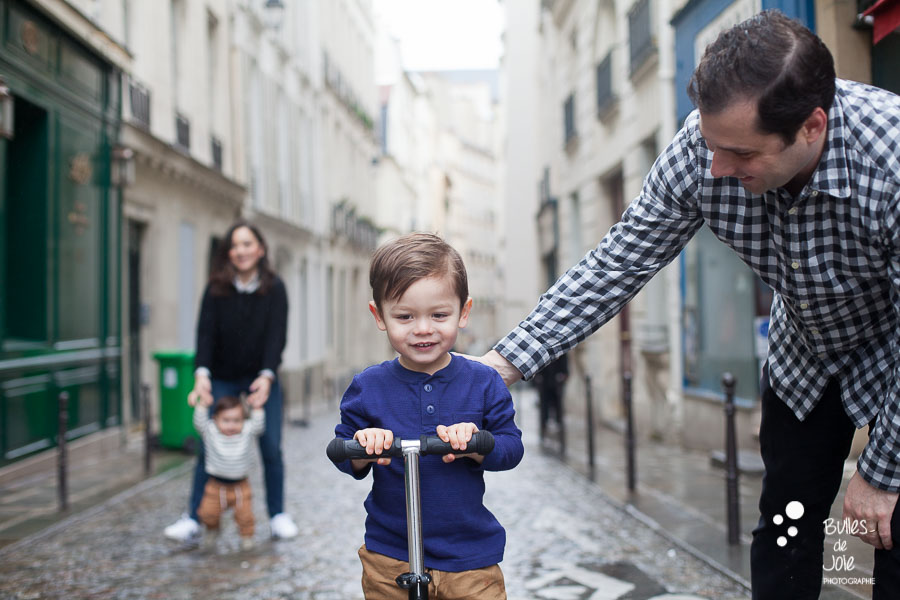 Boy and his dad in Paris - lifestyle photography session in Paris, France