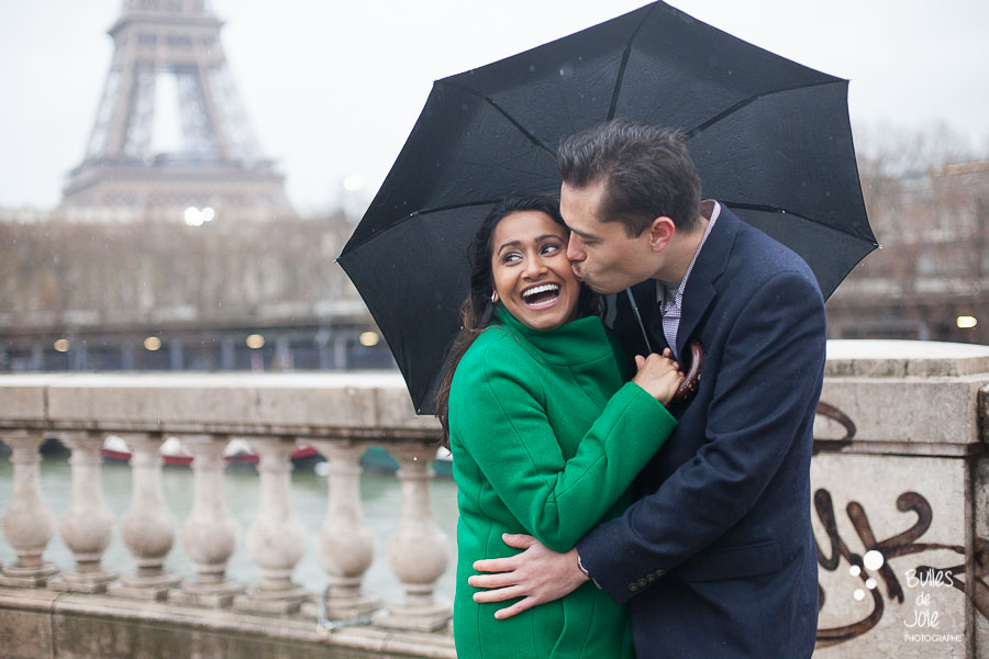 Rainy love photoshoot in Paris, under the umbrella