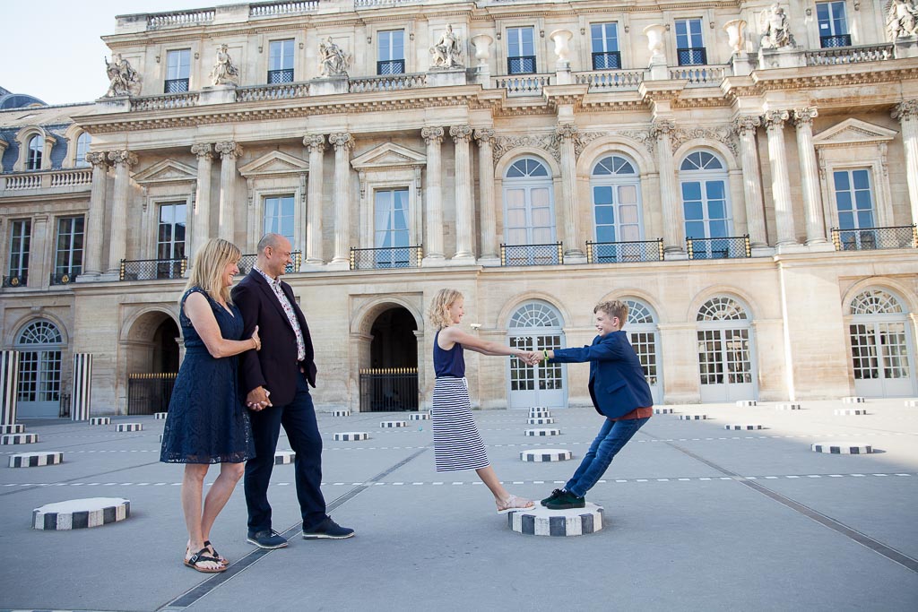 Paris Family Photoshoot at the Palais Royal Gardens