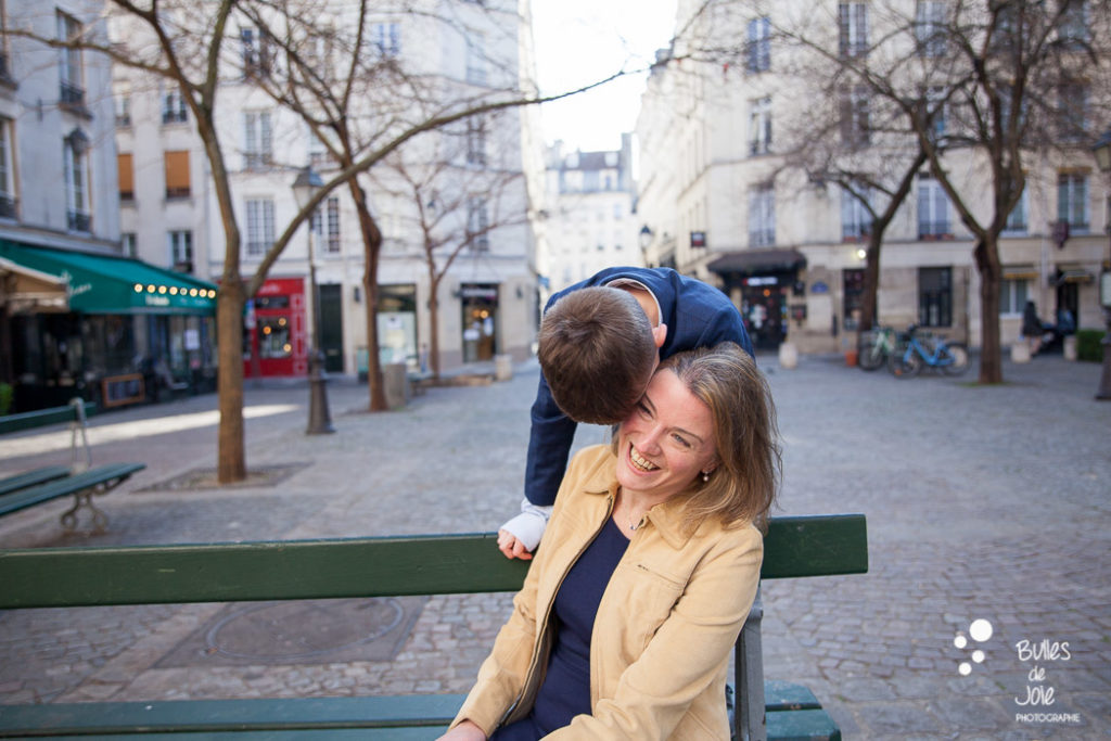 Candid family photos in Paris, France